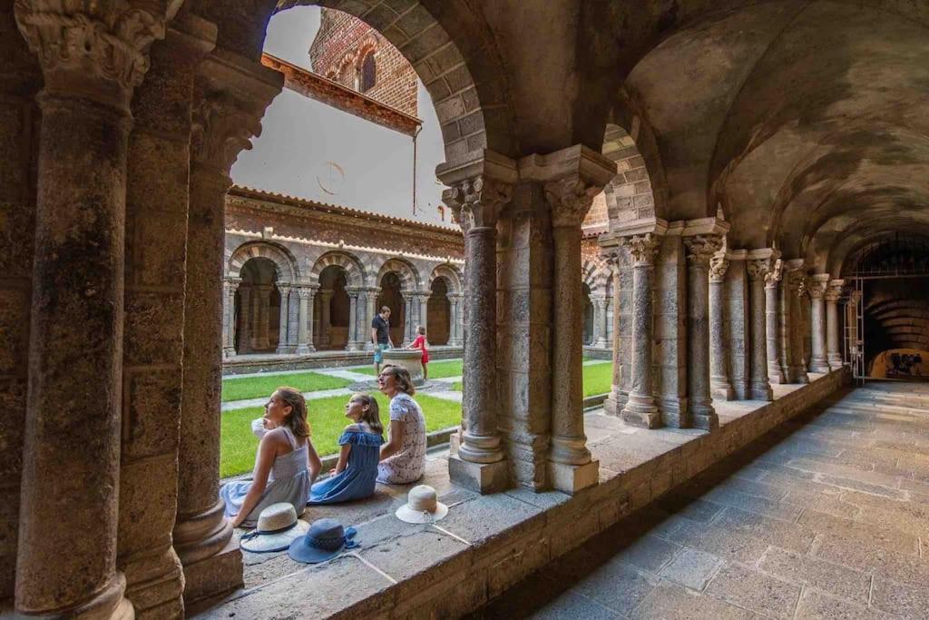 Maison Atypique - Centre Historique - Puy En Velay Le Puy-en-Velay Zewnętrze zdjęcie